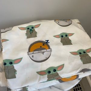 Star Wars - Mandolorian Baby Yoda flat sheet for twin bed
